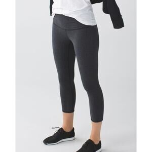 Lululemon Wonder Under Roll Down dark gray cropped leggings size 10